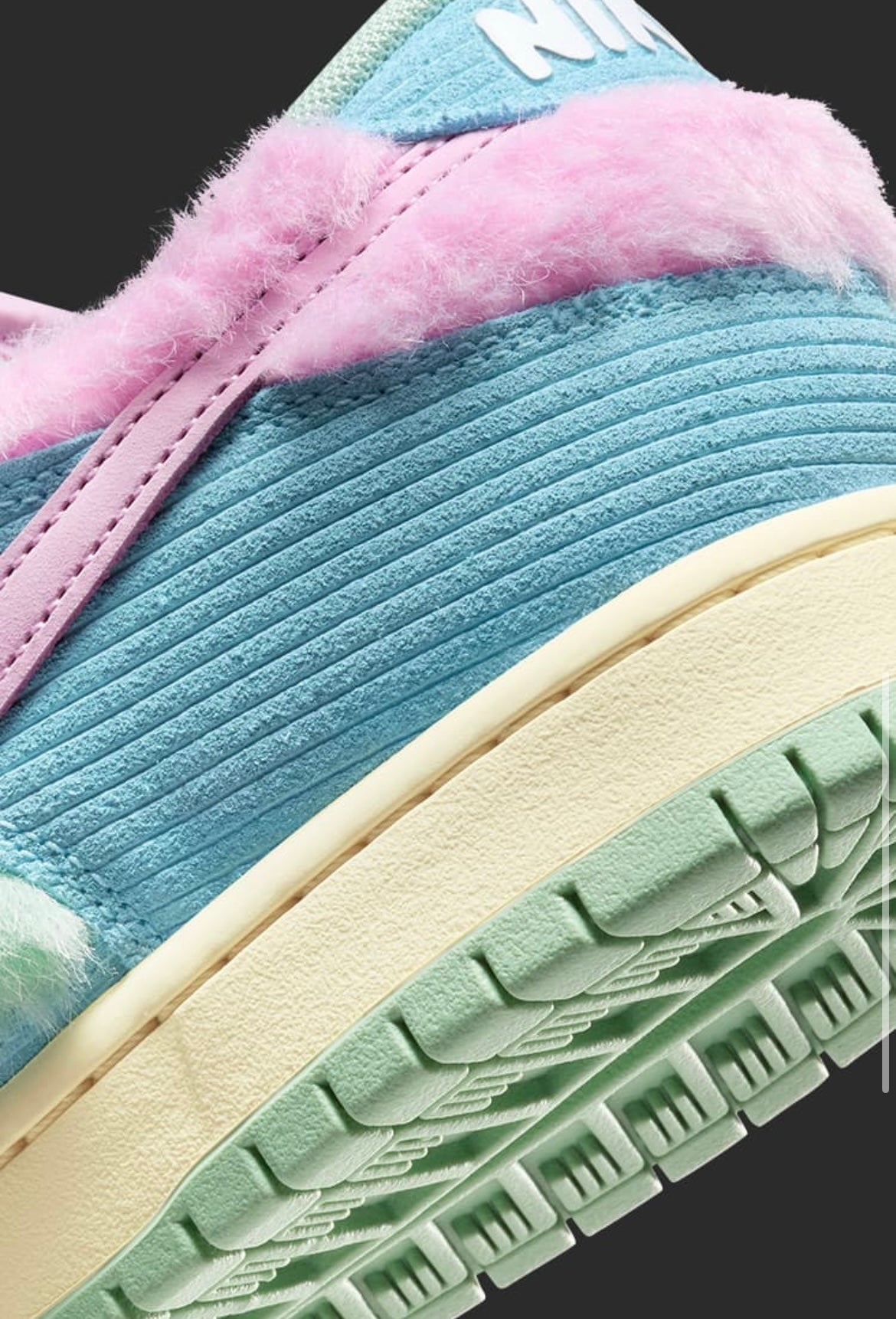 Dunks SB x Verdy