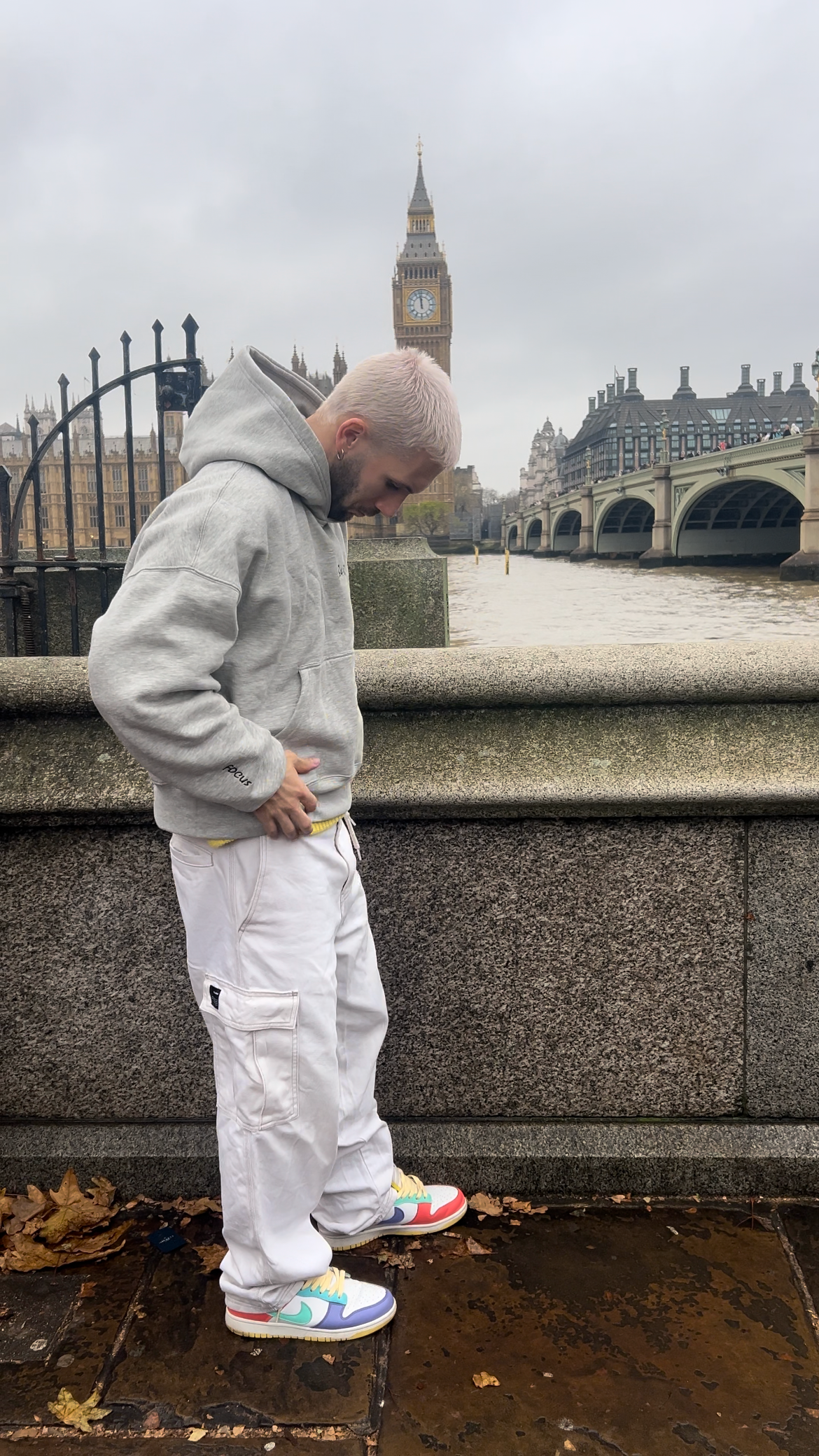 Hai in mente? - Hoodie BASIC